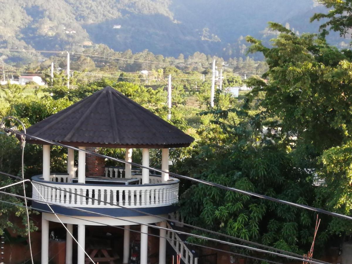 Villa Laura Jarabacoa Exteriör bild
